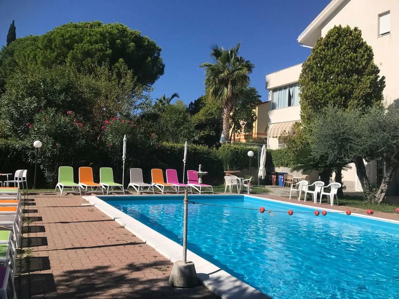 Le Villette Di Villa Paola Loano 0*,  Itálie